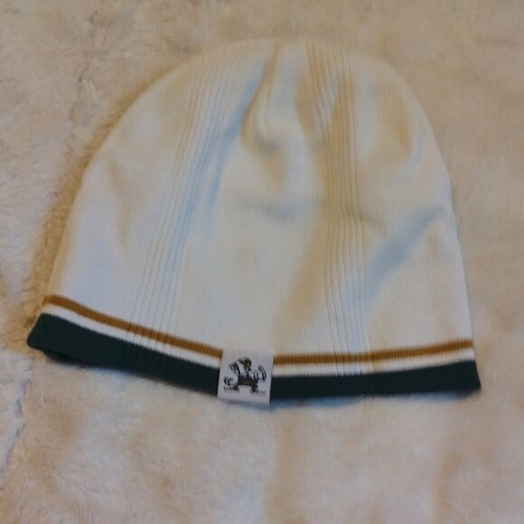 Reversible Notre Dame thin beanie. Hunter green on inside/white on out - Picture 9 of 10